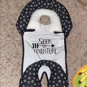 Car seat Accessory - Boppy Head Support